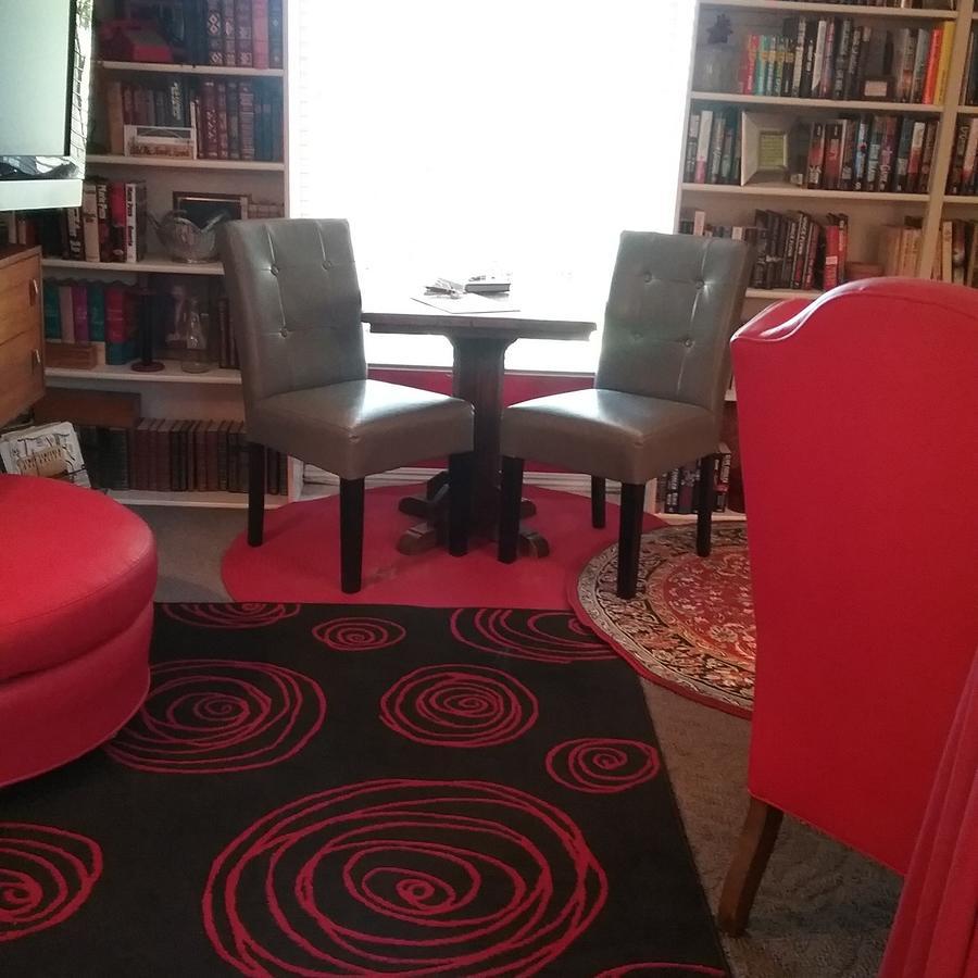 Rainbow Guest House 폴브룩 외부 사진